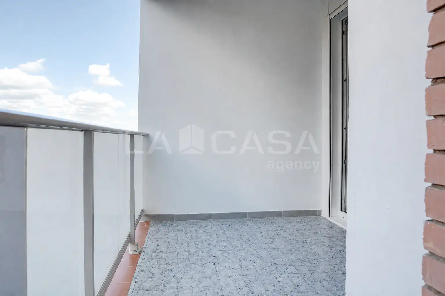 Terraza de Piso en venta en Barcelona con Calefacción y Balcón