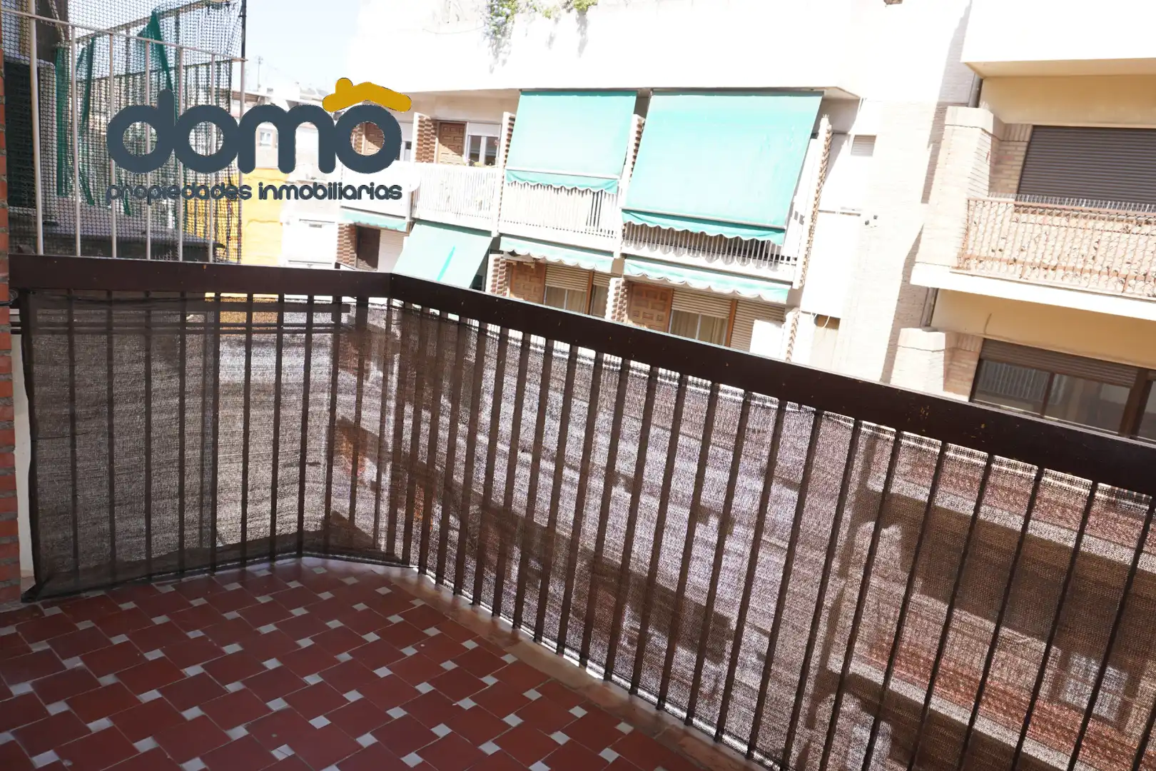 Terraza de Piso en venta en Granada con Calefacción, Amueblado y Horno