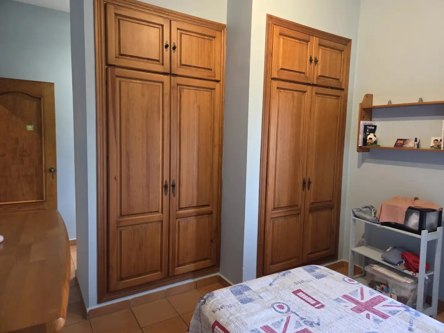 Habitación de Casa o chalet en venta en Algeciras con Aire acondicionado, Jardín privado y Terraza
