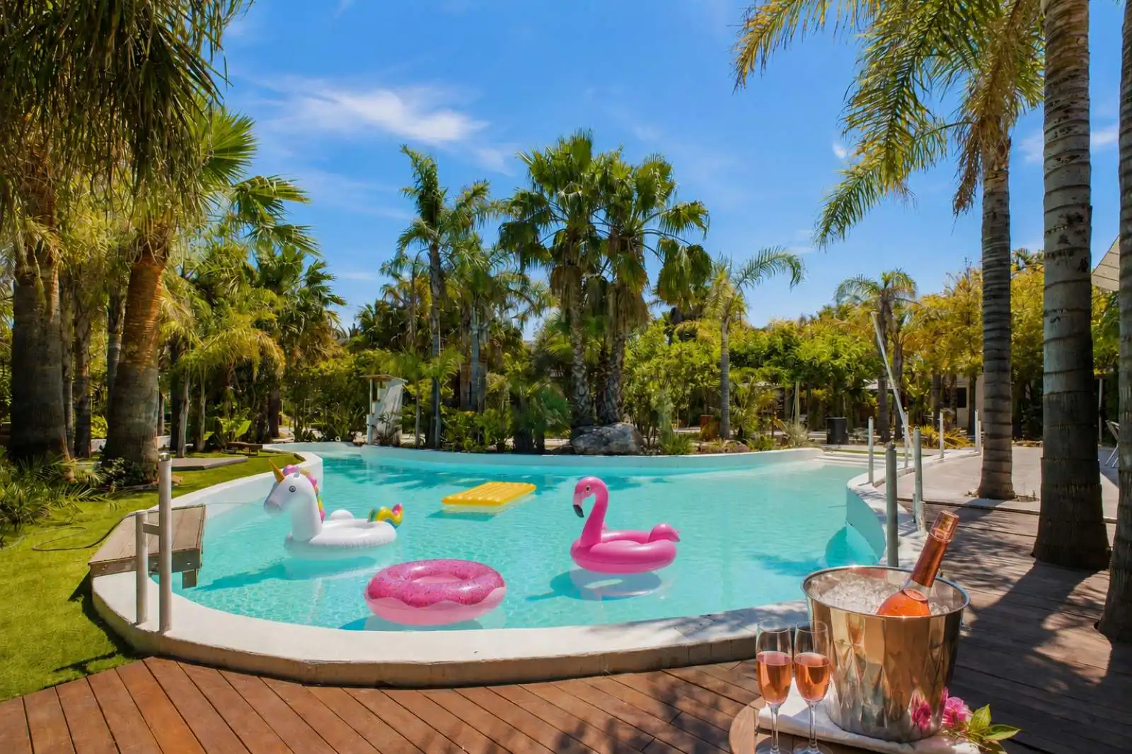 Schwimmbecken von Wohnungen zur untervermieten in Bétera mit Klimaanlage, Terrasse und Möbliert
