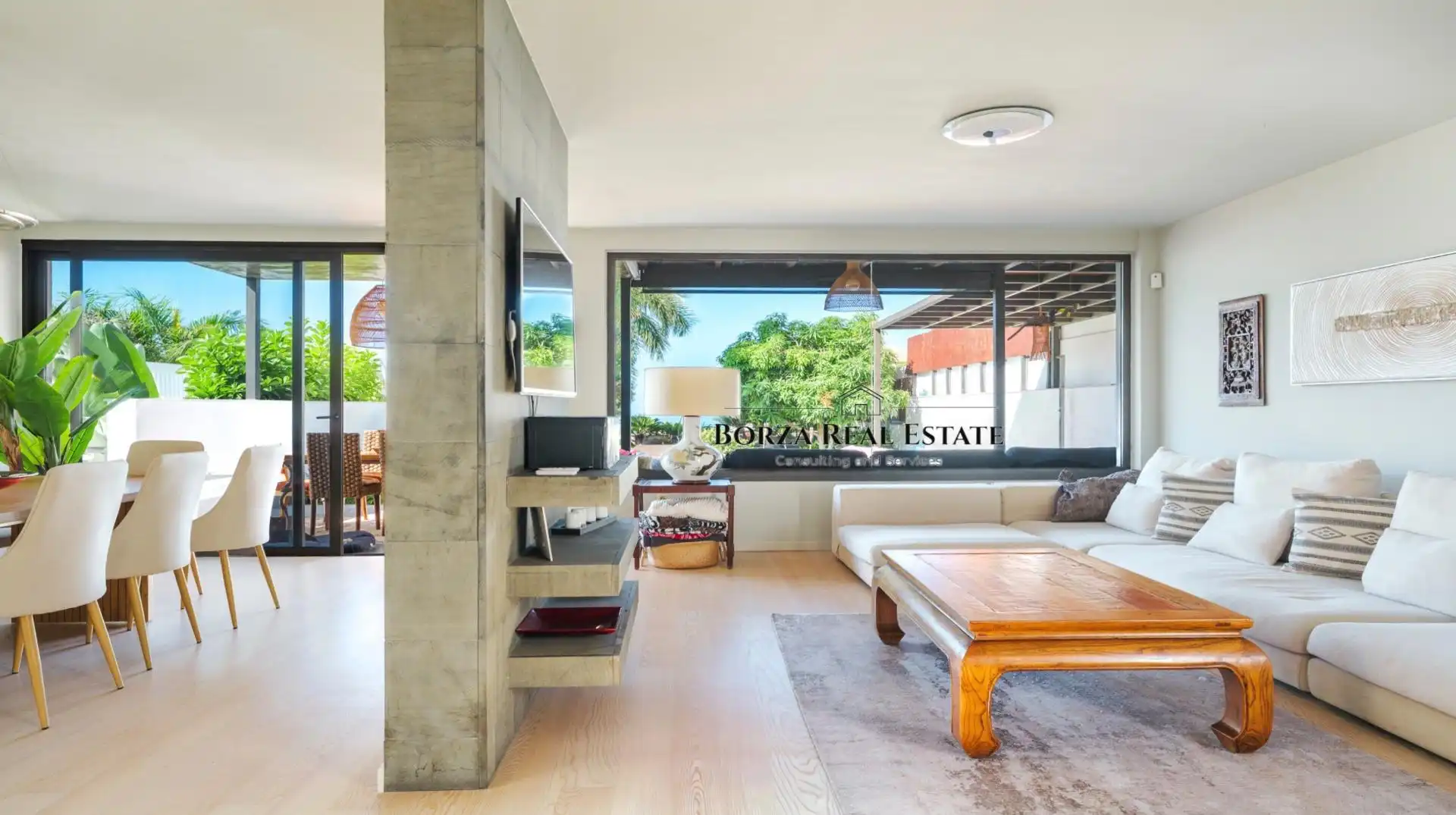 Detached house with pool for sale in Avenida Kurt Konrad Mayer, imagen 11