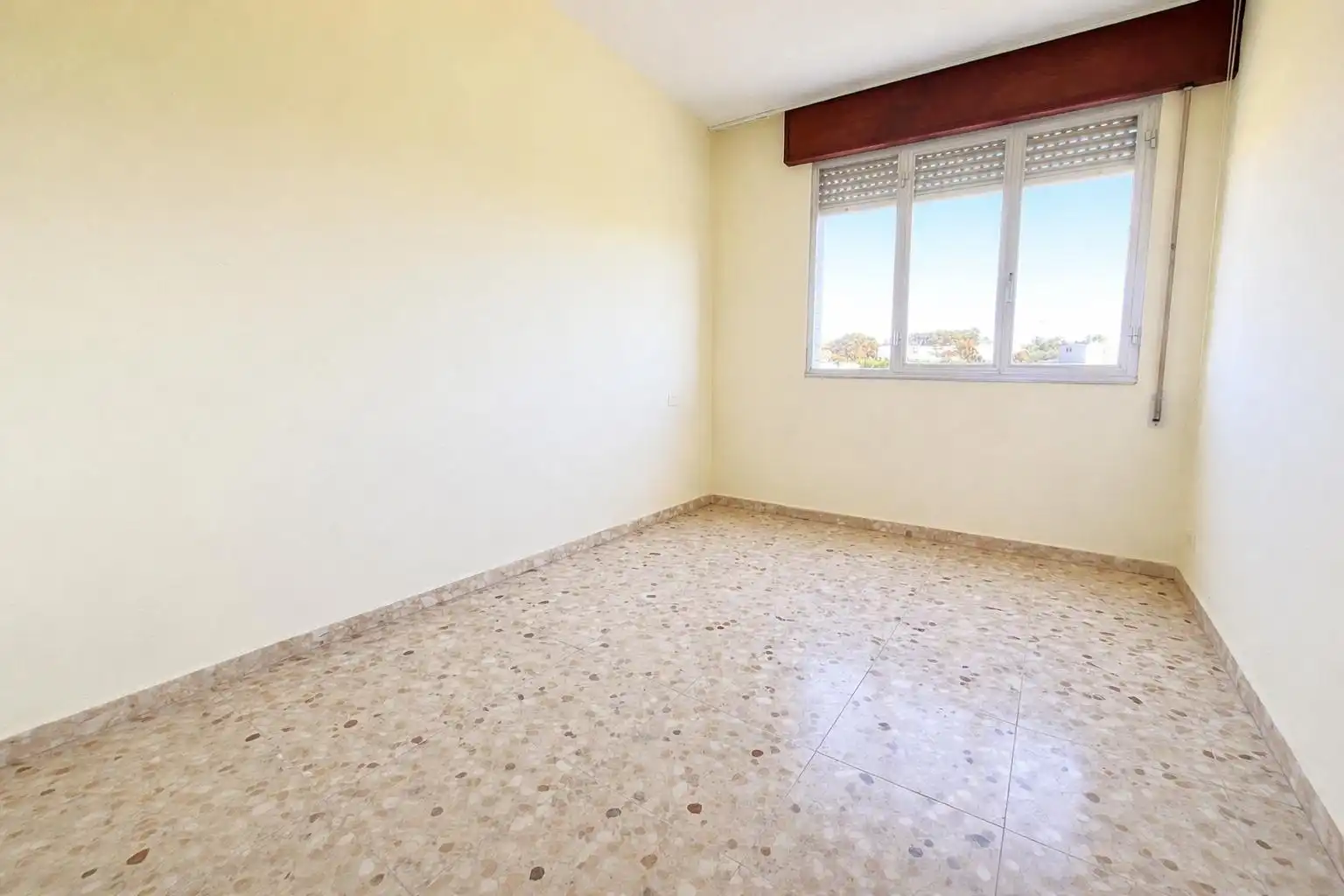 Habitación de Piso en venta en Ribeira con Trastero