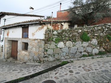Maison rustique avec jardin à vendre à Calle la Canal 3