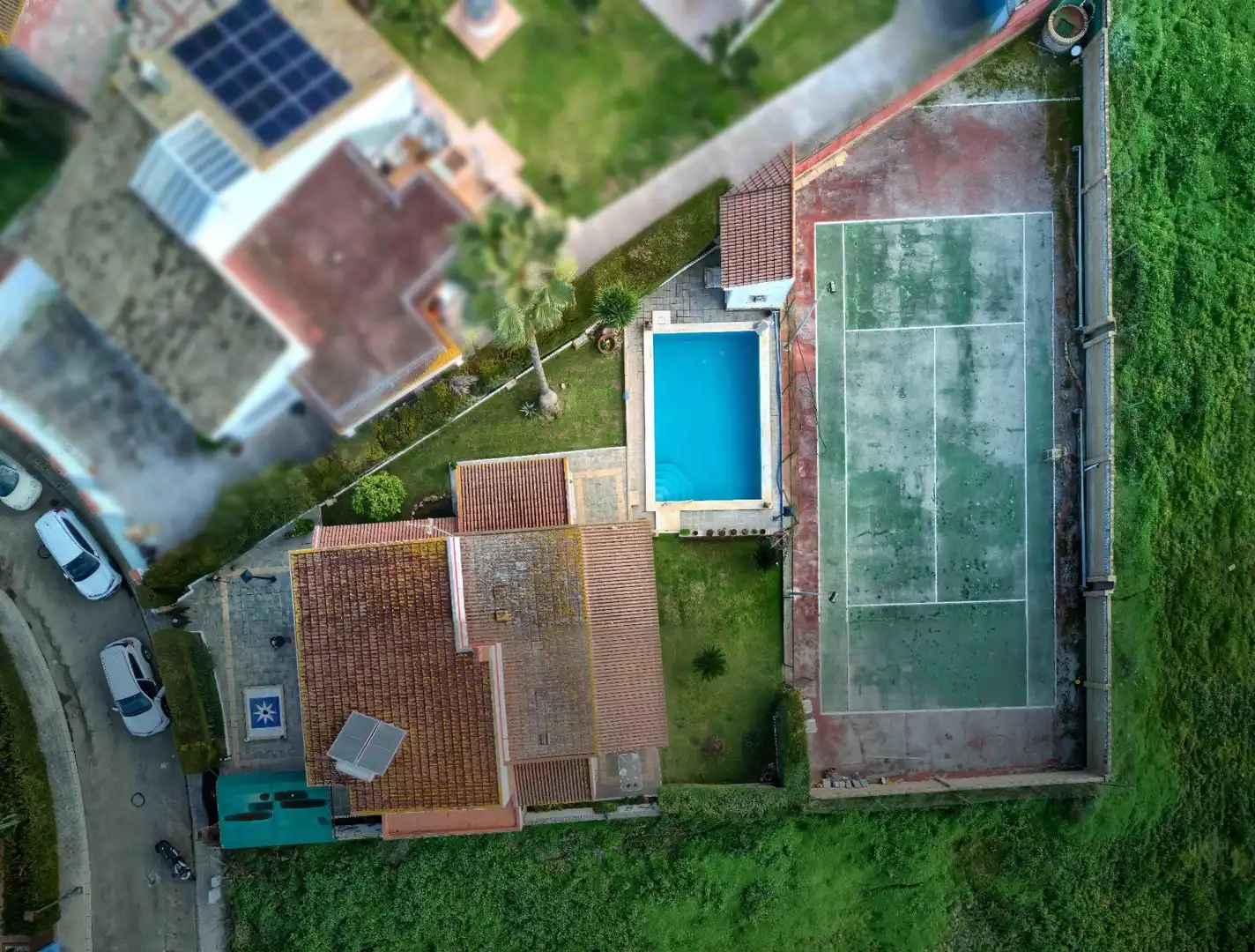 Piscina de Casa o xalet en venda en Espartinas amb Aire condicionat, Jardí privat i Terrassa