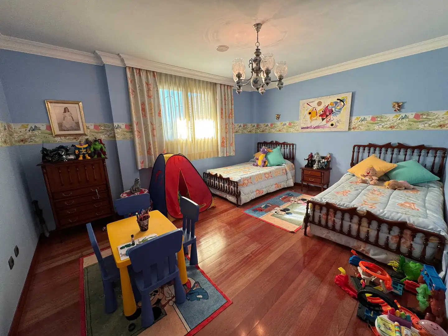 Bedroom of Houses for sale in Cacabelos  with Heating, Private garden and Parquet flooring