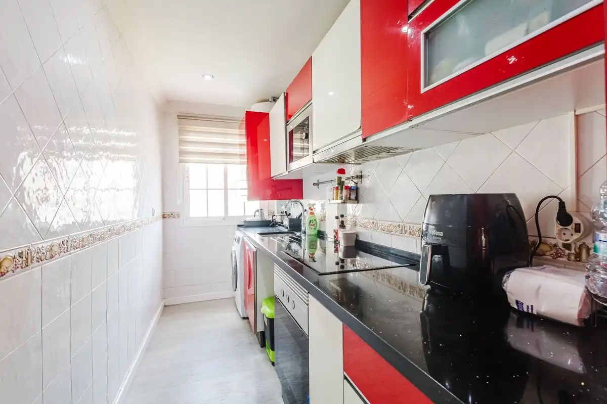 Kitchen of Flat for sale in Mijas  with Air Conditioner and Heating
