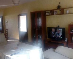 Living room of House or chalet for sale in Belalcázar  with Air Conditioner