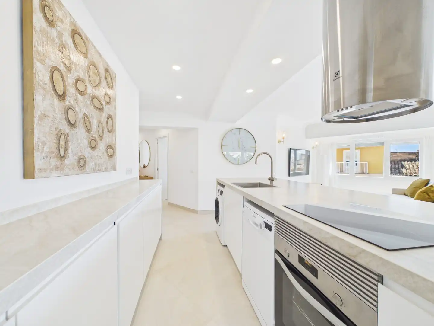 Cuina de Apartament de lloguer en  Palma de Mallorca amb Aire condicionat i Moblat