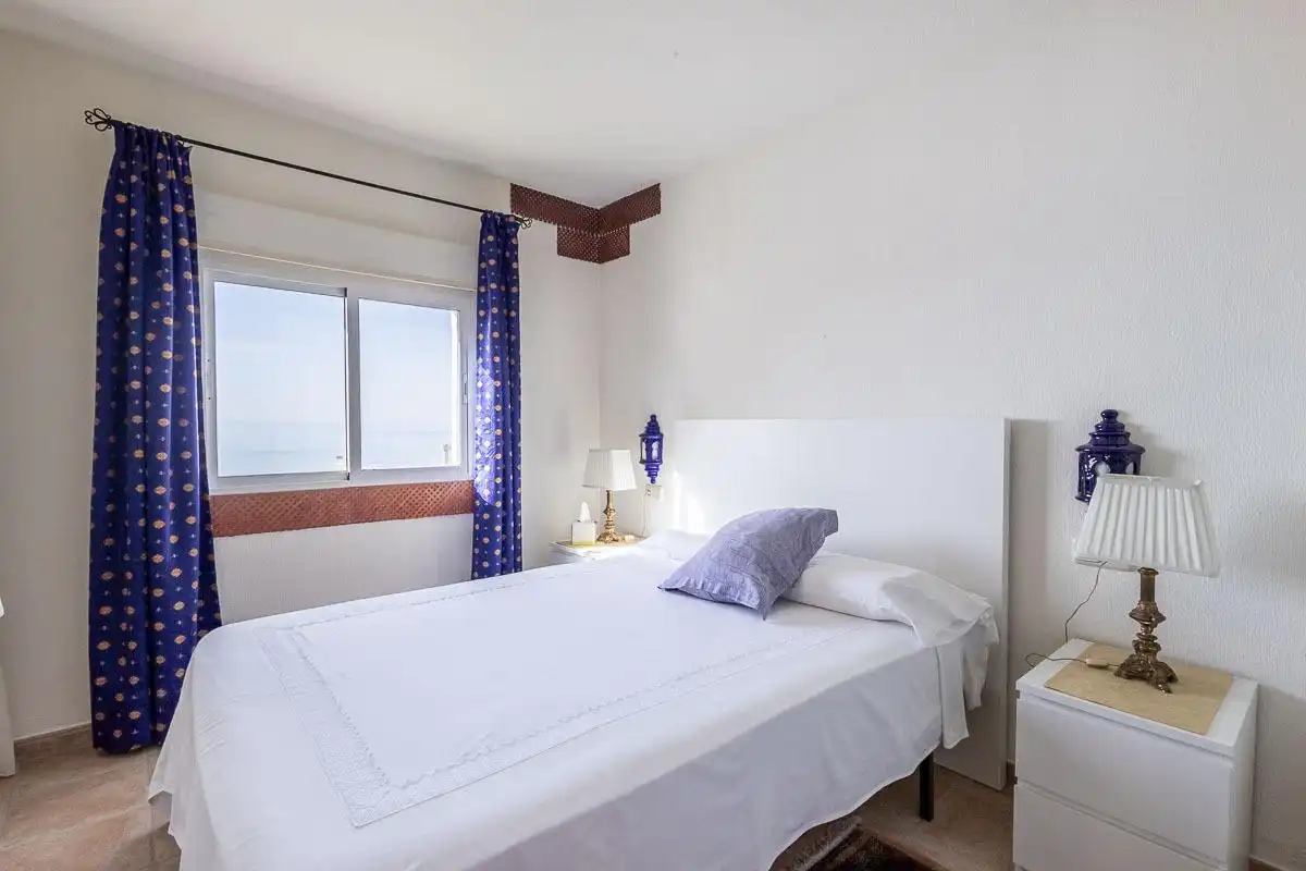 Habitación de Casa o chalet en venta en Almuñécar con Aire acondicionado, Calefacción y Jardín privado