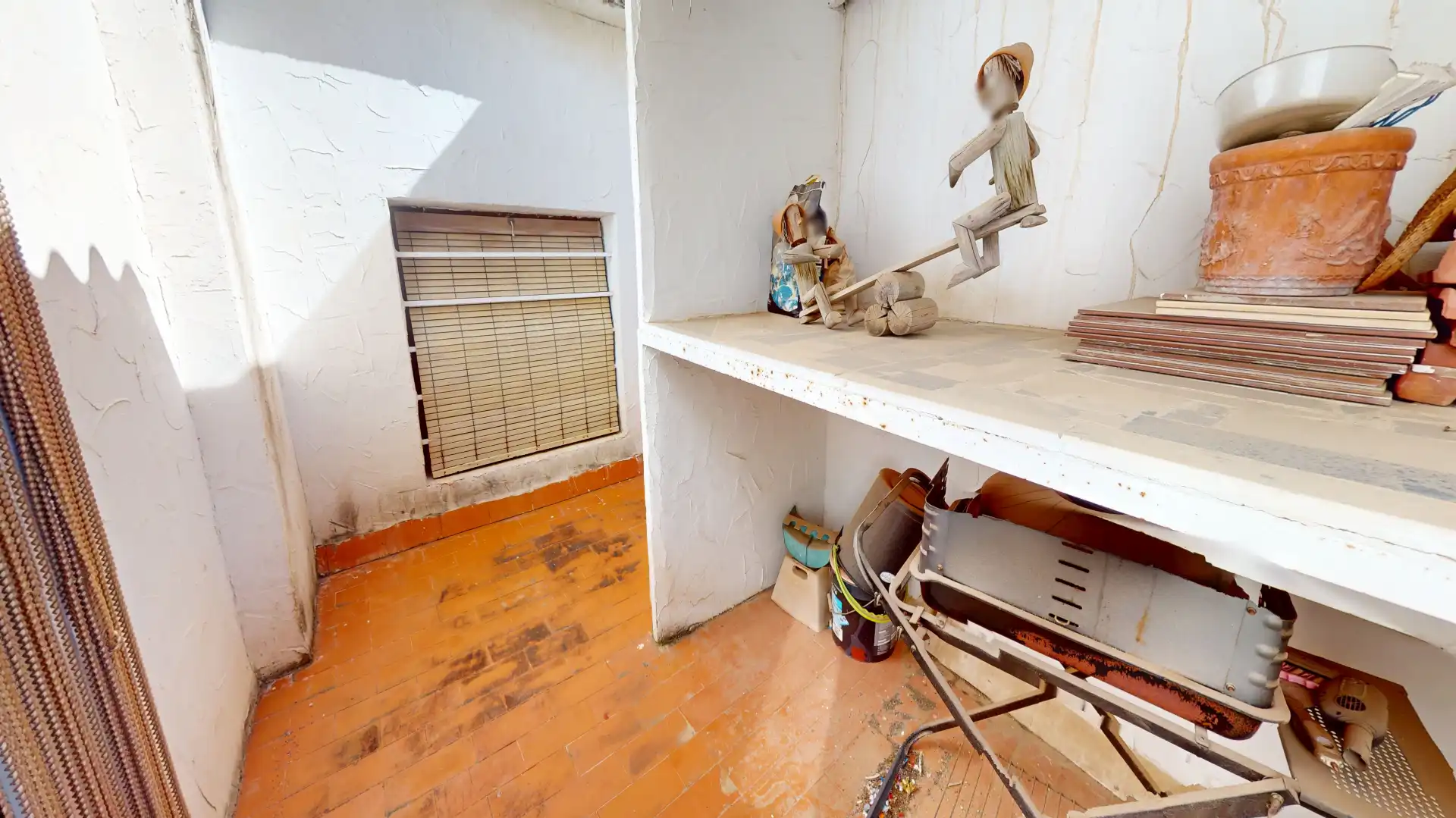 Wohnung zum Verkauf in Sax mit Klimaanlage, Terrasse und Balkon