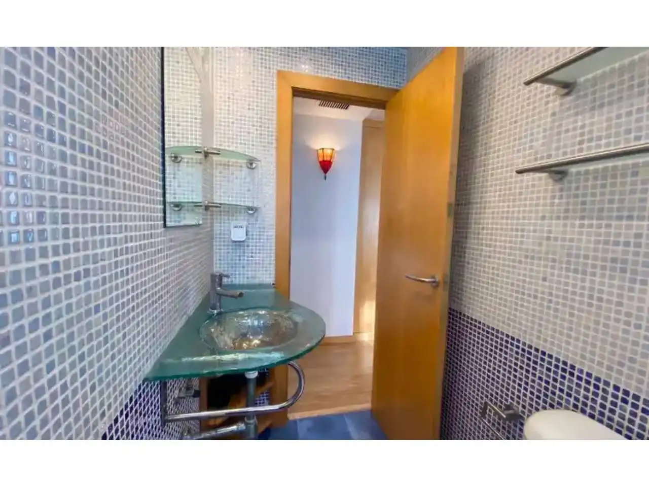 Badezimmer von Wohnung zum Verkauf in Sitges mit Klimaanlage, Heizung und Terrasse