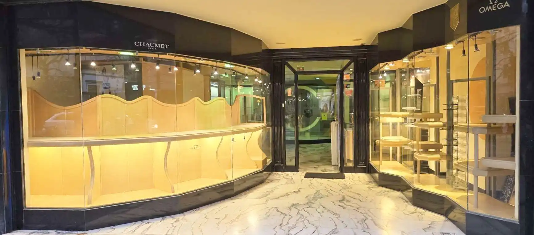Business premises to rent in Centro - Mendibil - Santiago, imagen 4