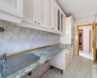 Kitchen of Flat for sale in Alcorcón