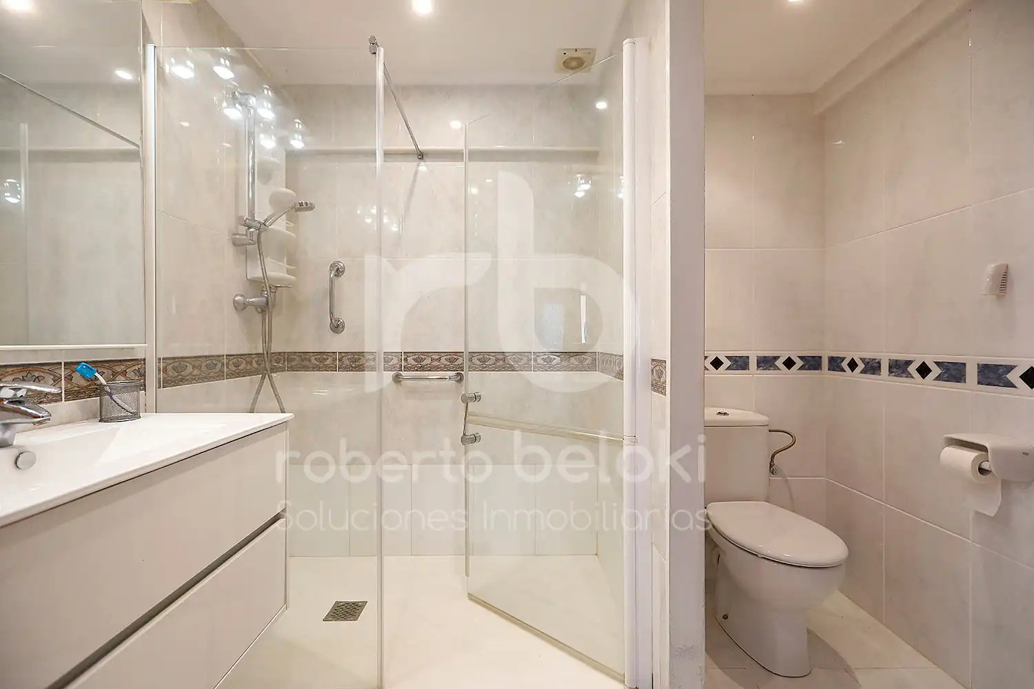 Bathroom of Flat for sale in Deba, Gipuzkoa