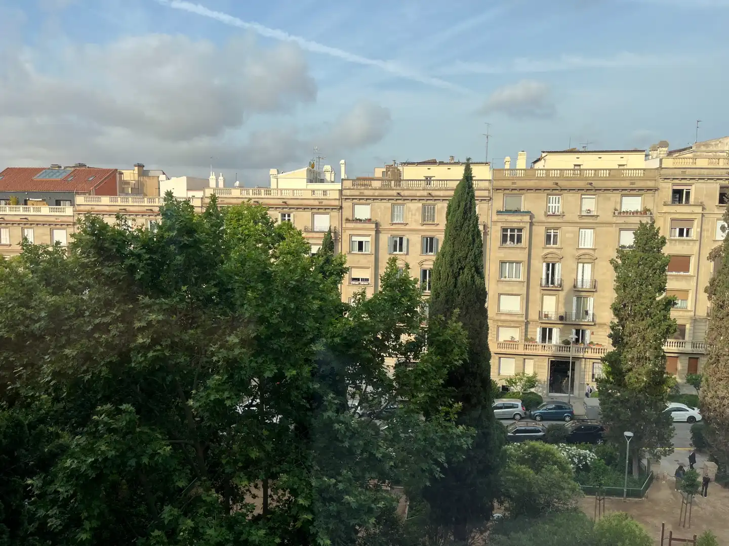 Vista exterior de Piso de alquiler en Barcelona con Aire acondicionado, Calefacción y Parquet