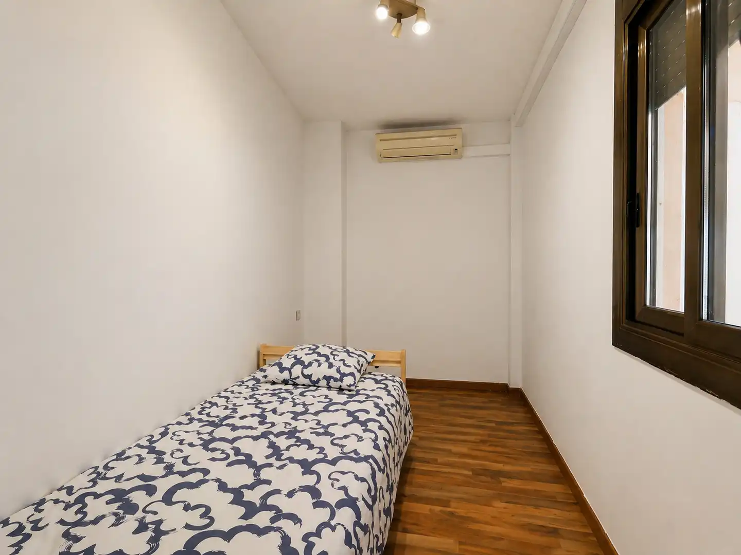 Habitación de Casa adosada en venta en El Vendrell con Aire acondicionado, Calefacción y Terraza