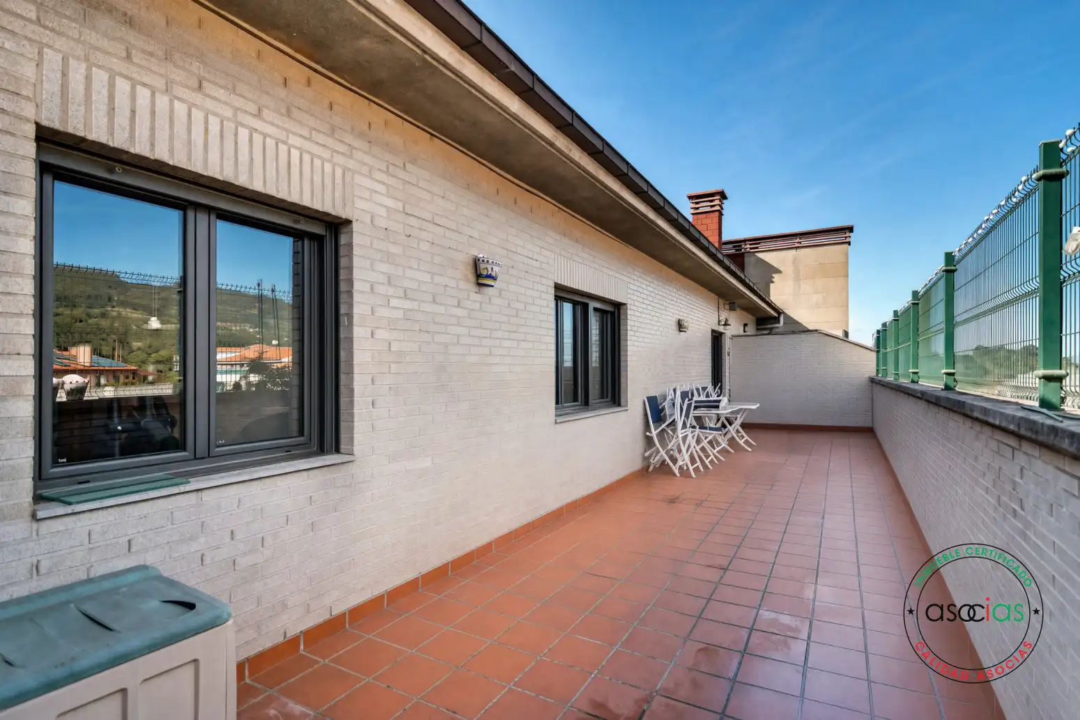 Terraza de Piso en venta en Vallobín - La Florida