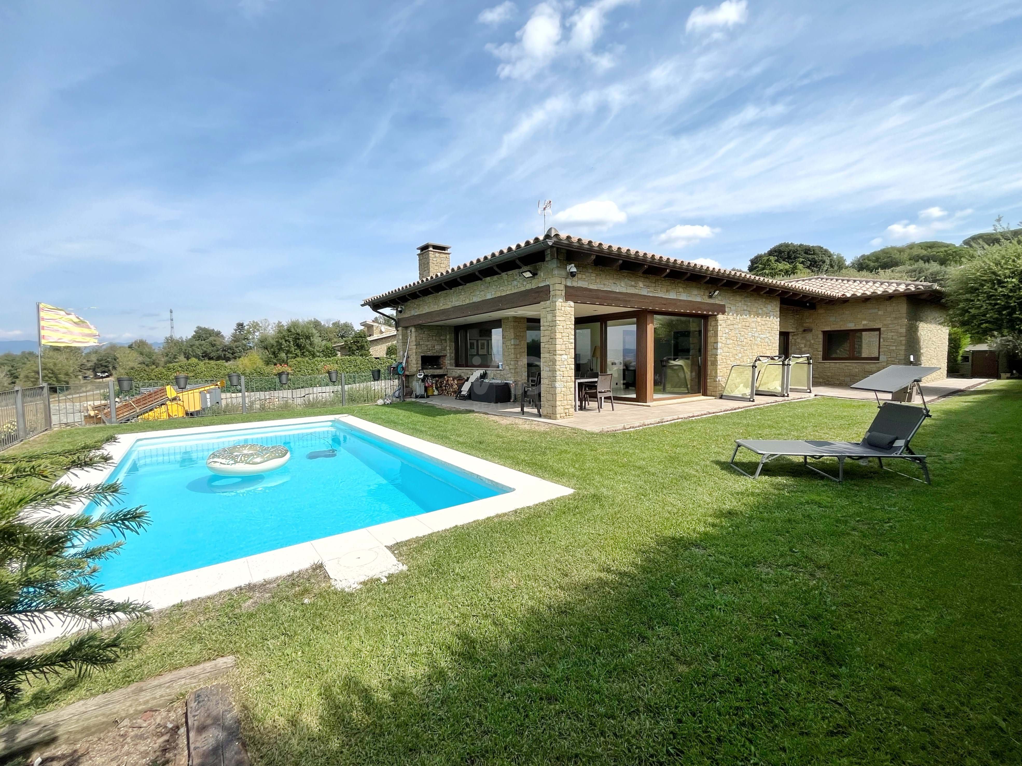 Jardí de Casa o xalet en venda en Folgueroles amb Calefacció i Piscina