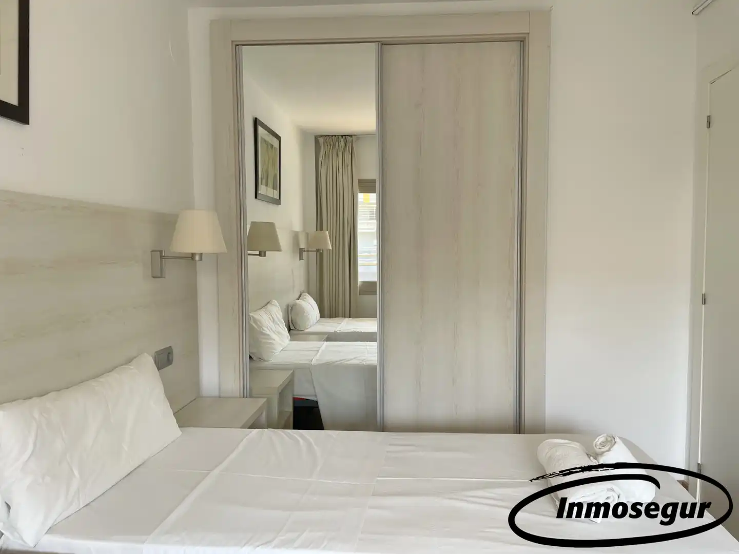 Habitación de Apartamento en venta en Salou con Aire acondicionado, Calefacción y Amueblado