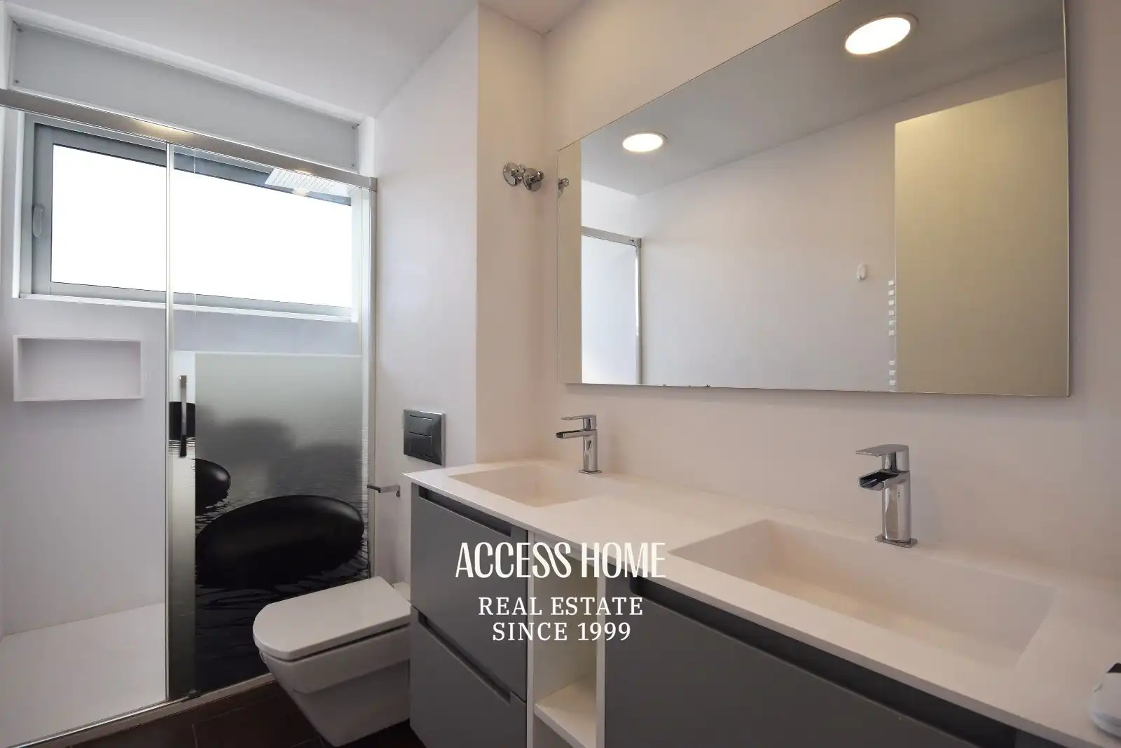 Baño de Casa o chalet en venta en Mataró con Aire acondicionado, Calefacción y Terraza