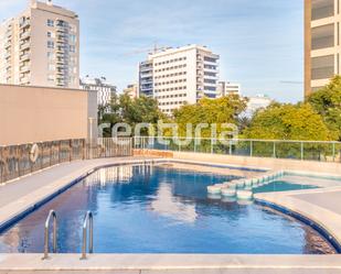 Swimming pool of Flat to rent in  Valencia Capital  with Air Conditioner, Terrace and Swimming Pool