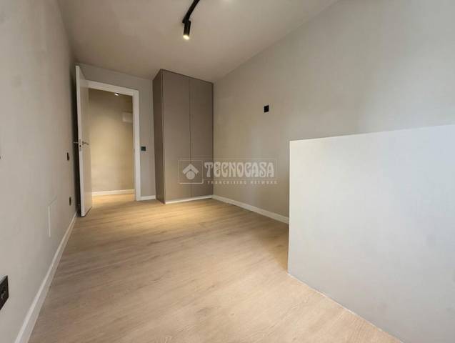 Piso en Venta en Calle Arturo Soria en San Juan Bautista