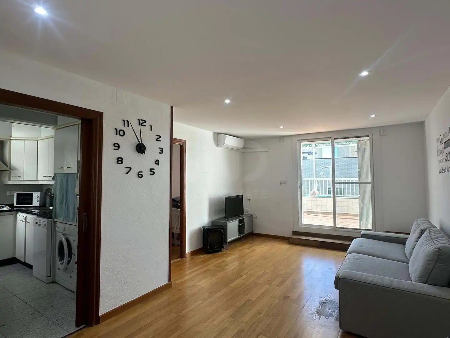 Living room of Attic for sale in Vilanova i la Geltrú  with Air Conditioner, Heating and Terrace