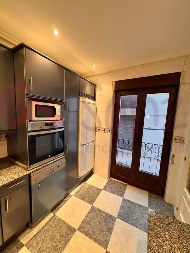 Cuina de Apartament en venda en Casco Antiguo