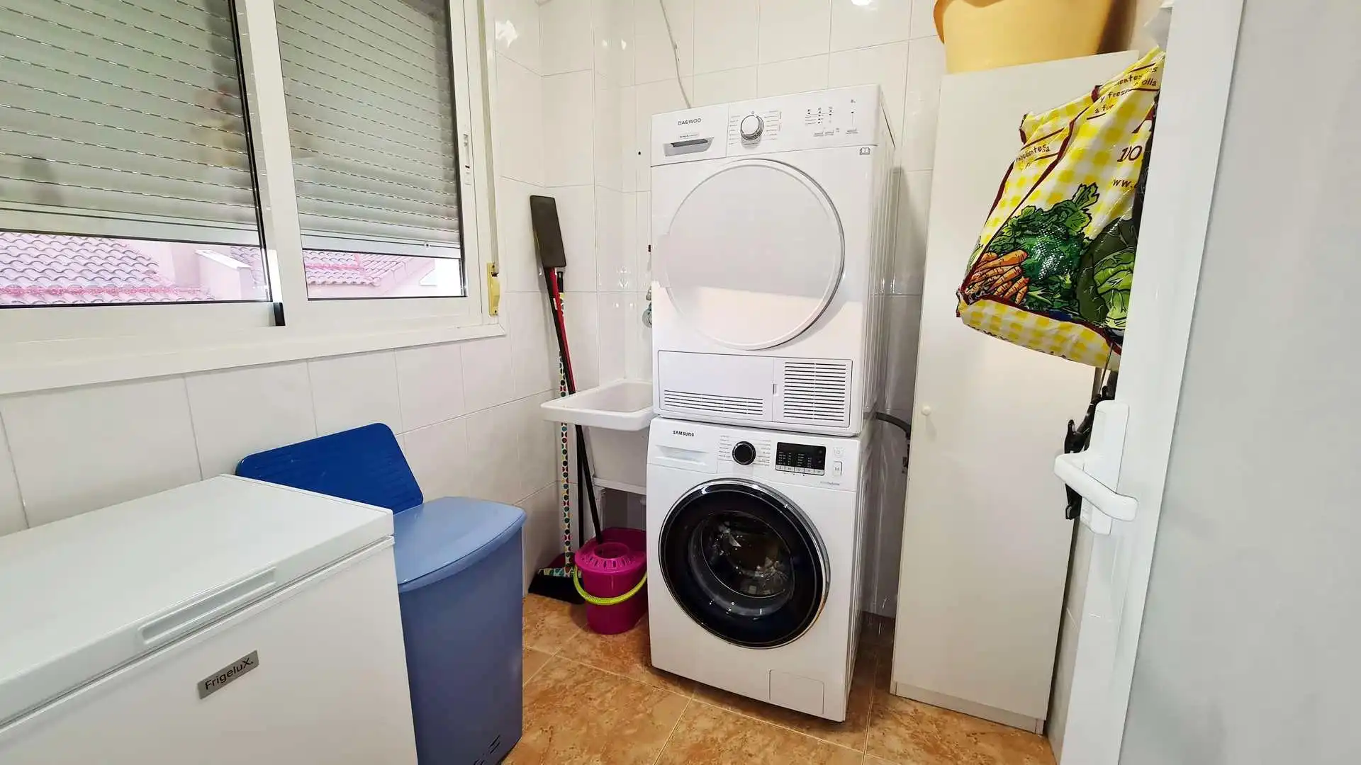 Habitación de Piso en venta en Petrer con Aire acondicionado, Calefacción y Terraza