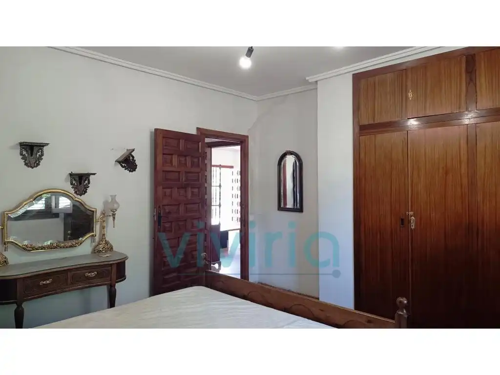 Bedroom of Houses for sale in La Cañada