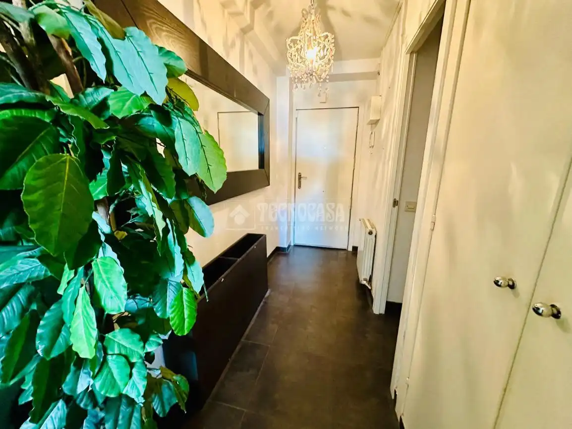 Piso en venta en Barcelona con Aire acondicionado, Calefacción y Balcón