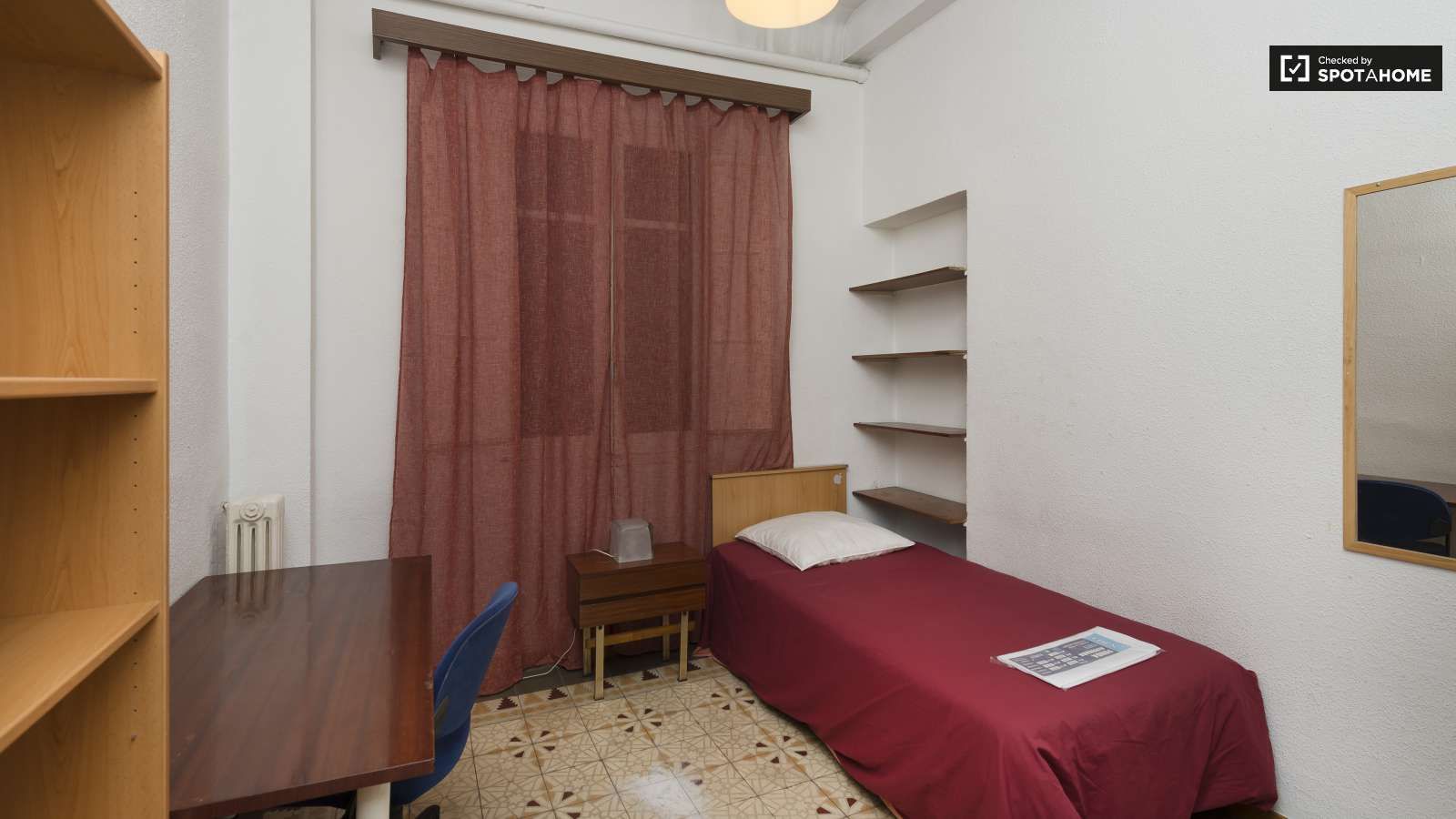 Flat to share in Argüelles
