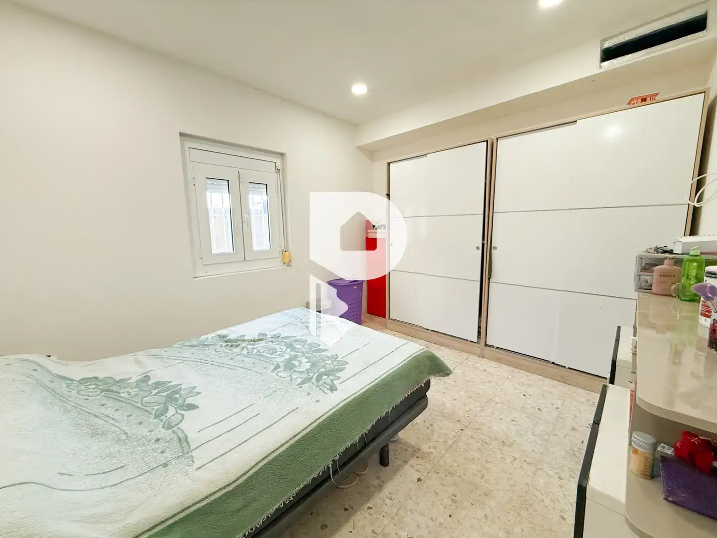 Casa o chalet en venta en Sant Vicenç Dels Horts con Aire acondicionado, Calefacción y Jardín privado