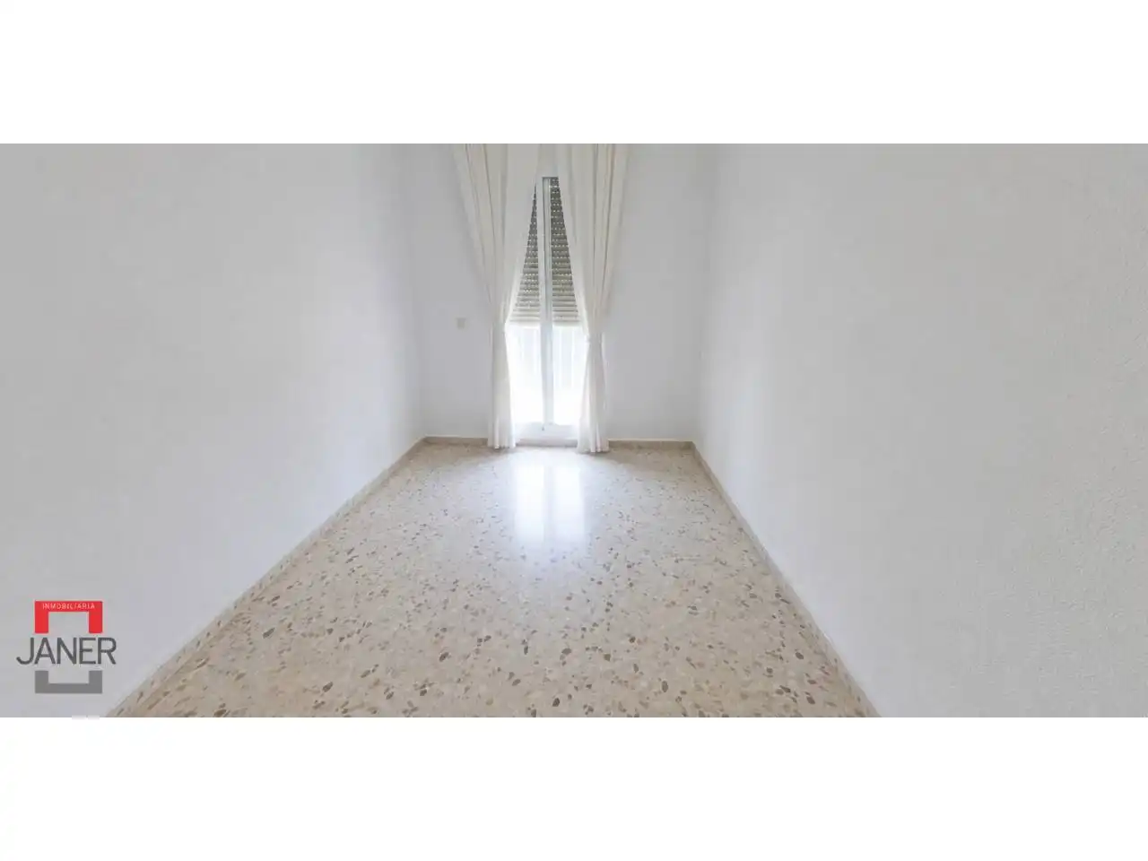 Bedroom of Houses for sale in Tomares  with Air Conditioner, Private garden and Terrace