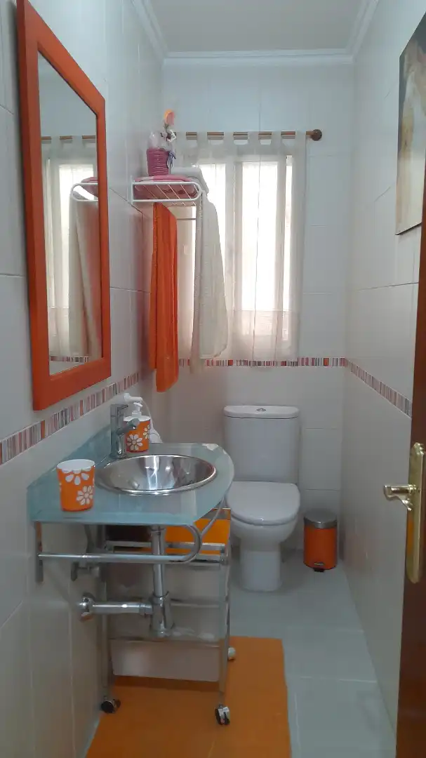 Baño de Piso en venta en Pontevedra Capital  con Calefacción, Parquet y Trastero