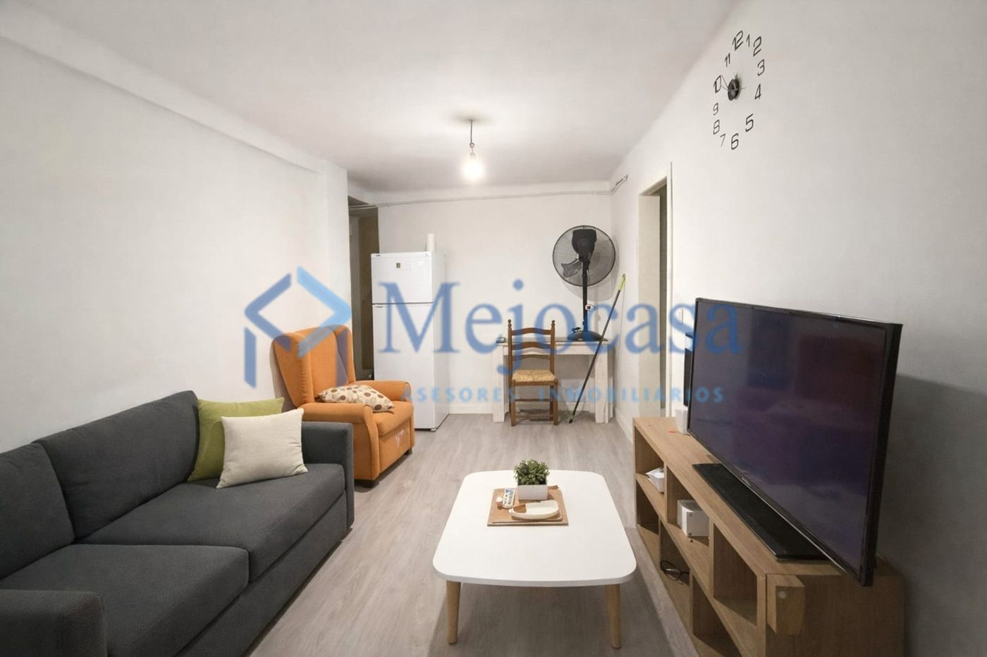 Living room of Flat for sale in Pozuelo de Alarcón  with Furnished