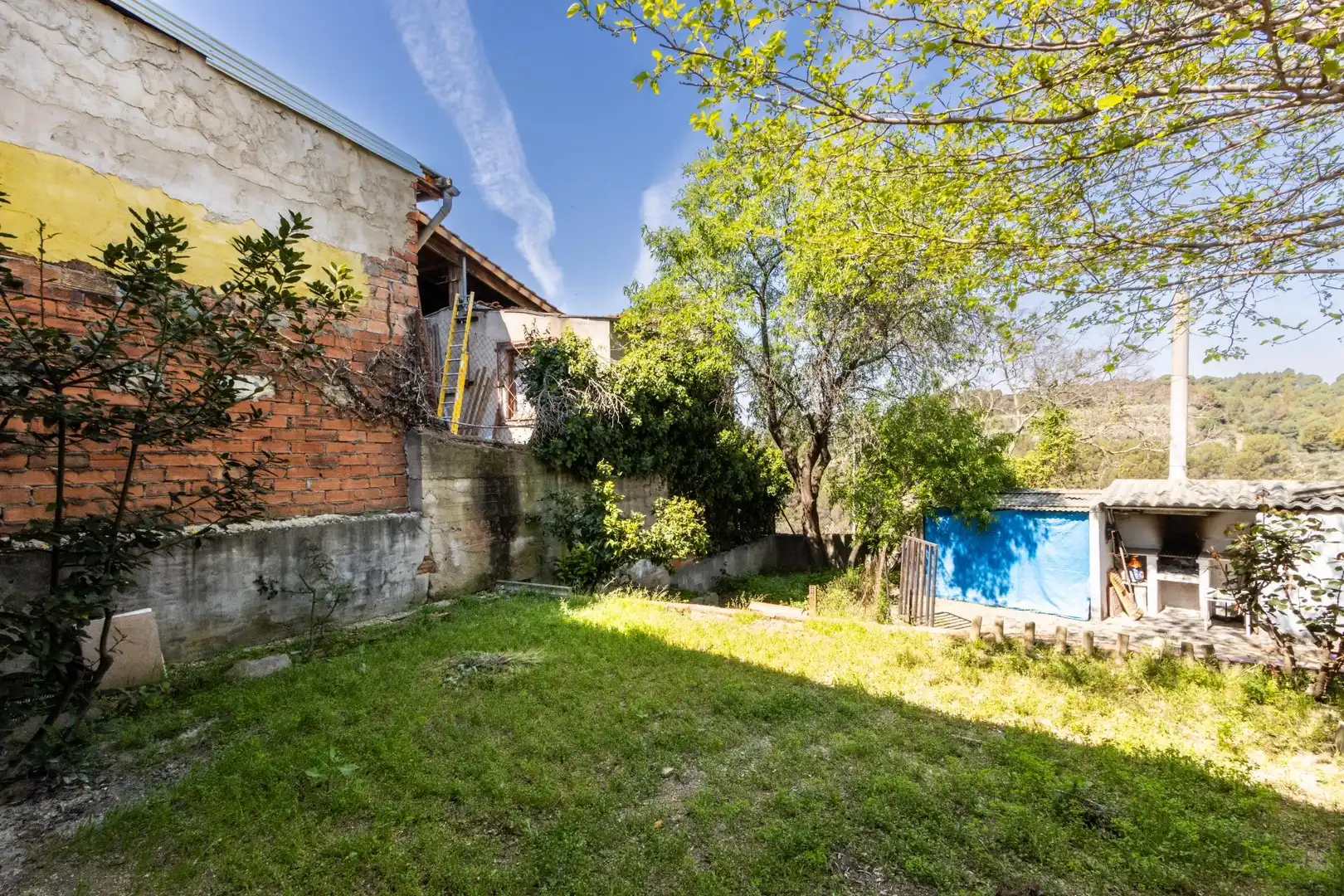 Garden of Houses for sale in Castellbisbal  with Air Conditioner, Heating and Private garden