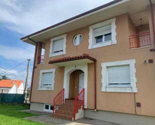 Exterior view of Single-family semi-detached for sale in Camargo  with Terrace