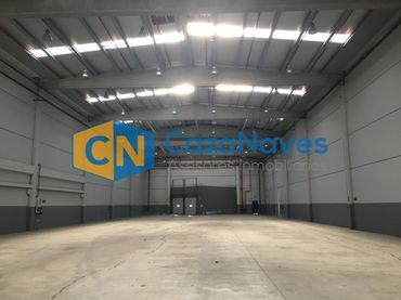 Nave industrial en alquiler en Zona industrial