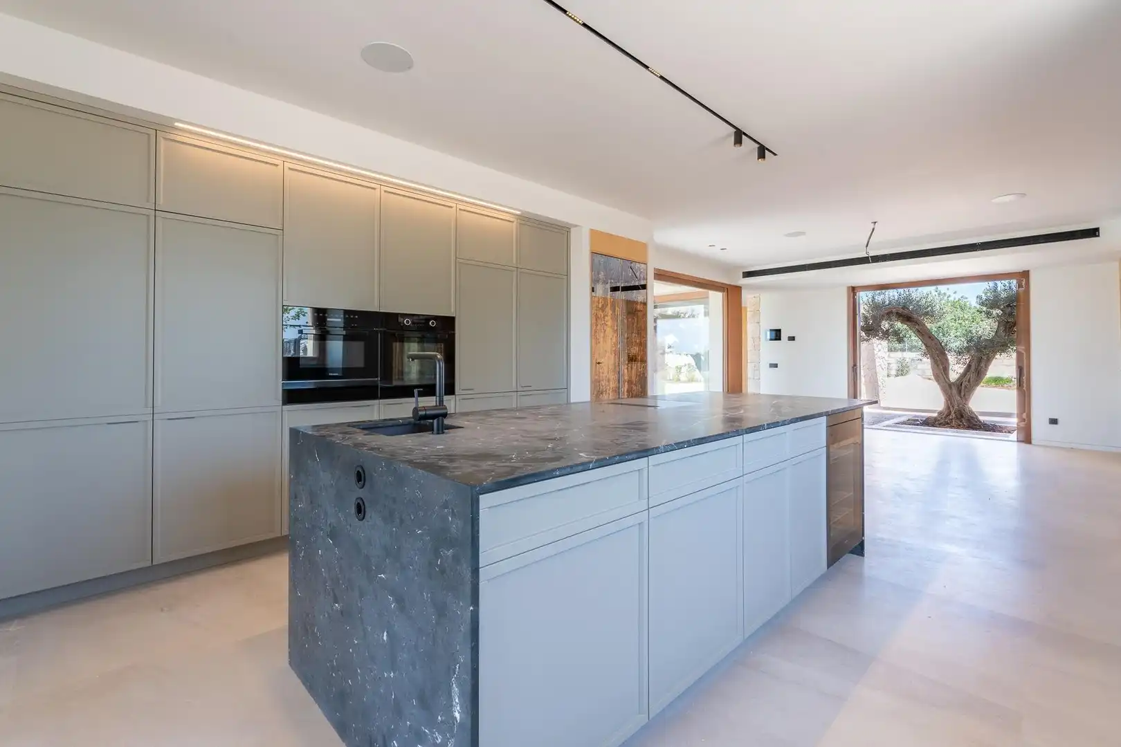 Cuina de Finca rústica en venda en  Palma de Mallorca amb Aire condicionat, Jardí privat i Terrassa