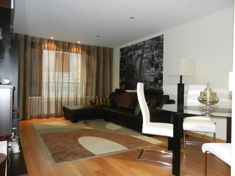 Apartament amb ascensor en venda a Rúa Salvador de Madariaga, imagen 4