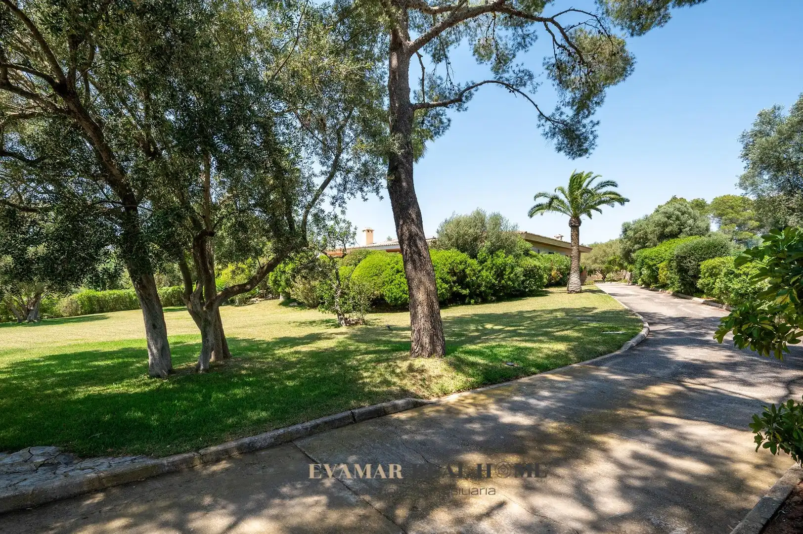Vista exterior de Casa o xalet en venda en Marratxí amb Aire condicionat, Calefacció i Terrassa