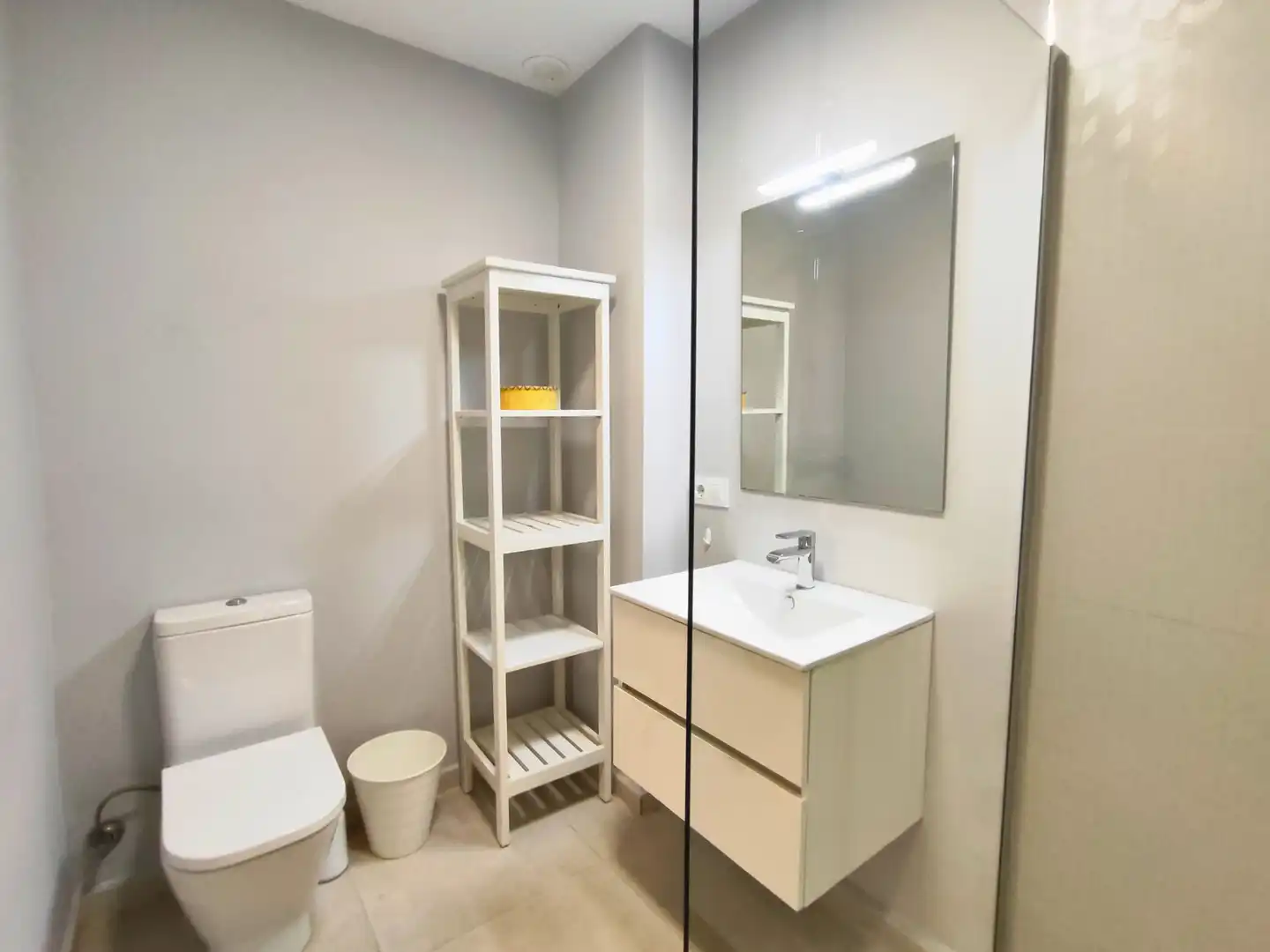 Bathroom of Flat for rent in Dénia  with Air Conditioner, Heating and Terrace