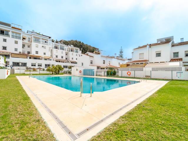 Dúplex en Venta en Av. Hernán Núñez de Toledo en Pinares de San Antón