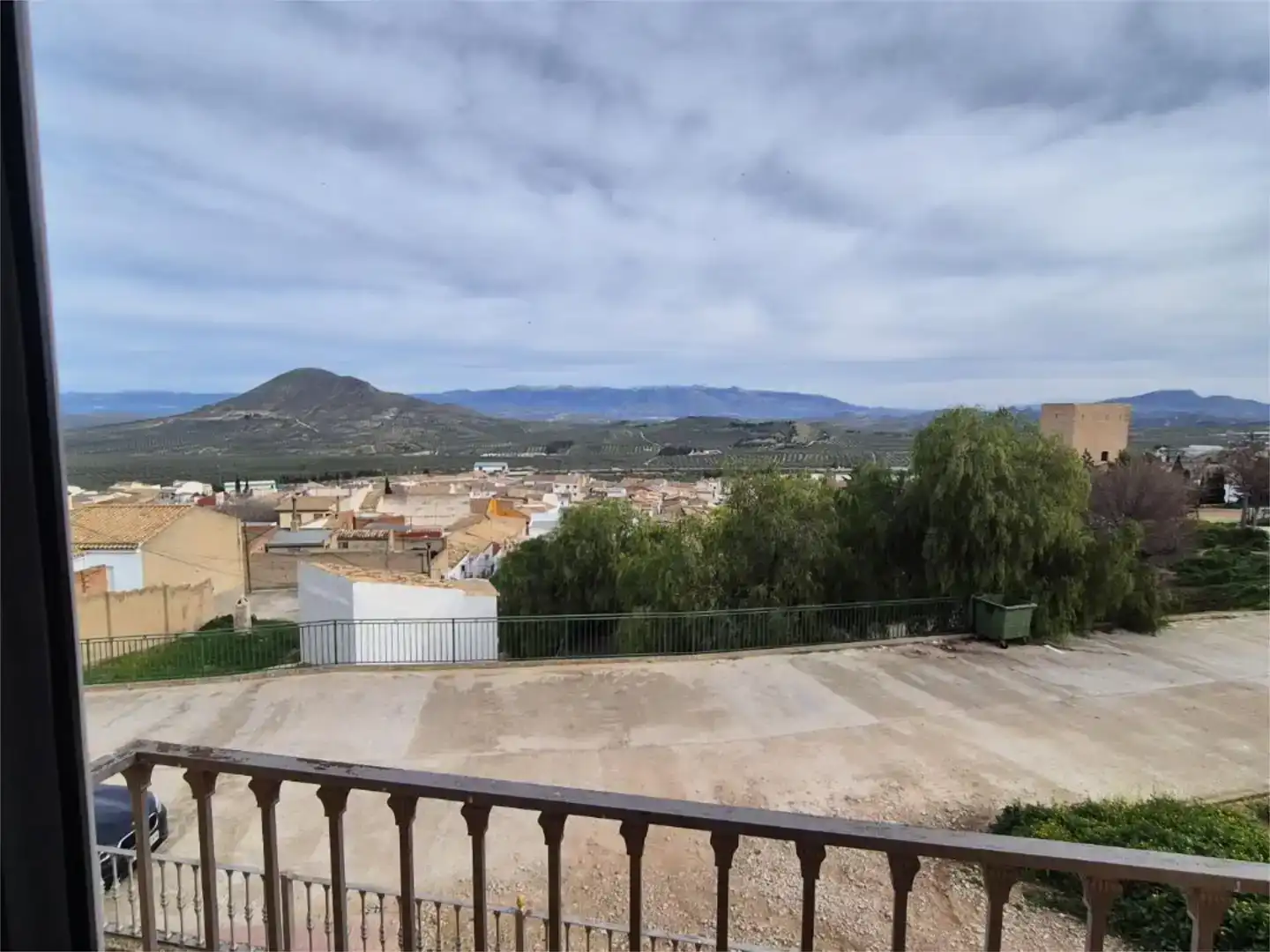 Vista exterior de Piso en venta en Jódar con Aire acondicionado, Trastero y Amueblado
