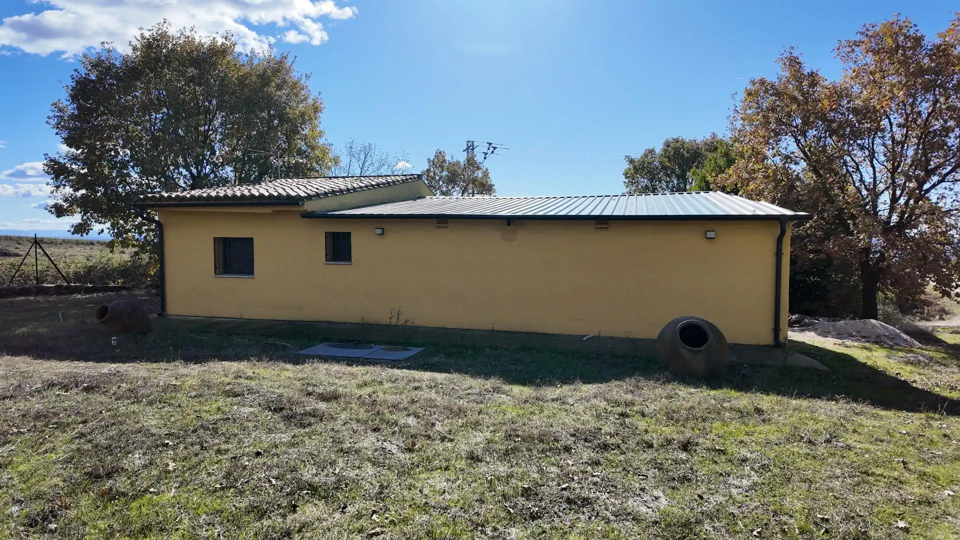 Exterior view of Houses for sale in Candeleda  with Heating, Storage room and Furnished