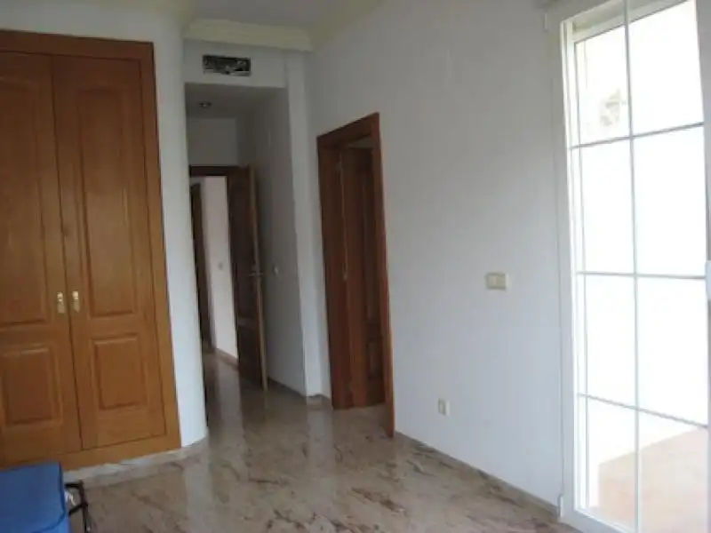 Chalet con piscina en venta en Pueblo - Urbanizaciones, imagen 12