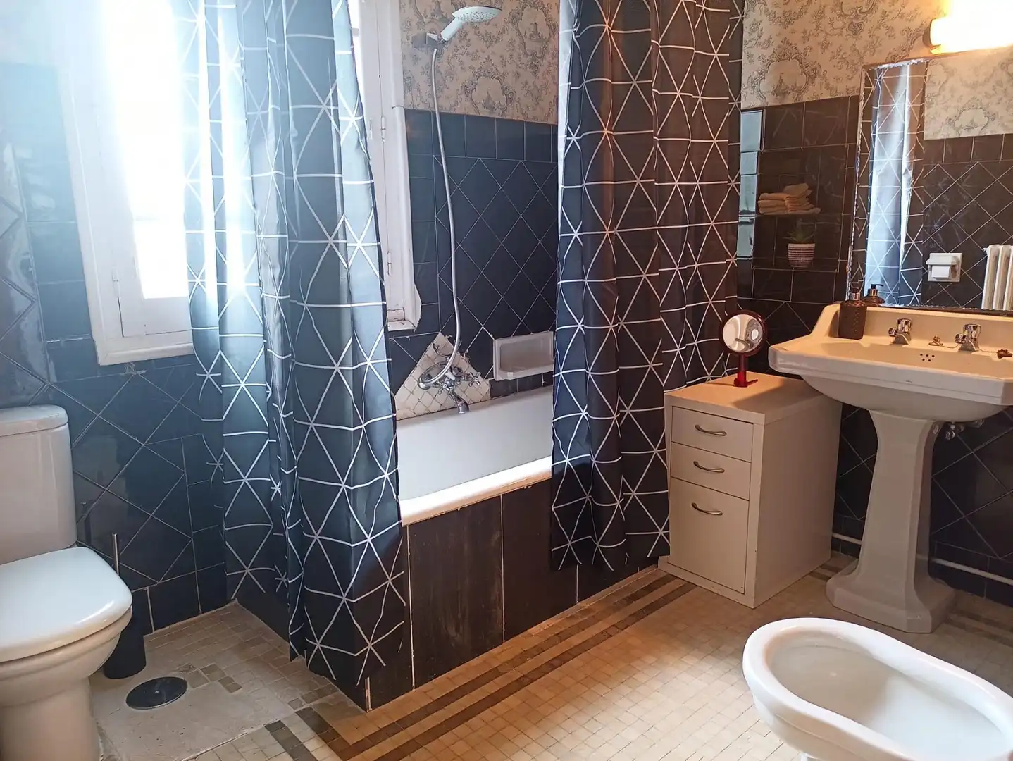 Bathroom of Houses for rent in Torrelodones  with Heating, Private garden and Swimming Pool
