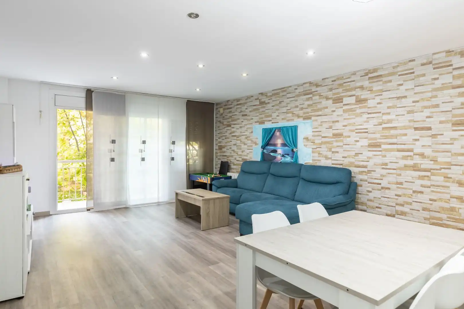 Living room of Flat for sale in Can Borrell