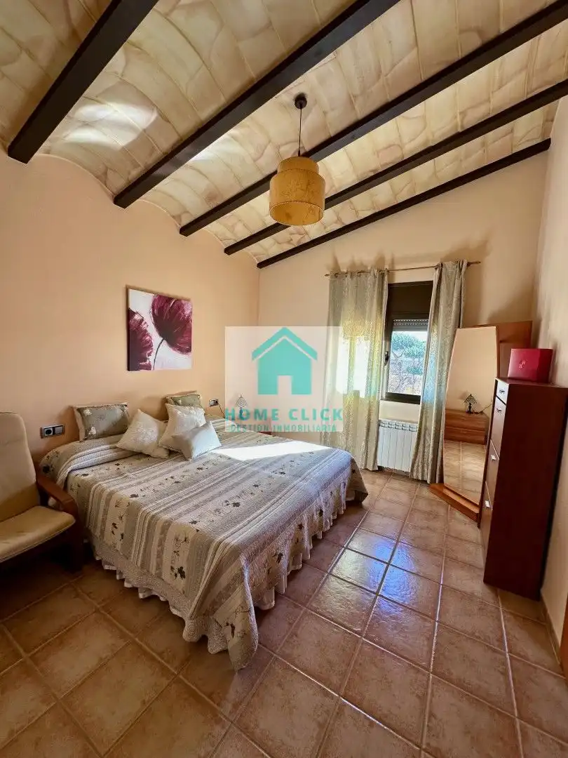 Vista exterior de Casa o xalet en venda en Botarell amb Aire condicionat, Calefacció i Jardí privat